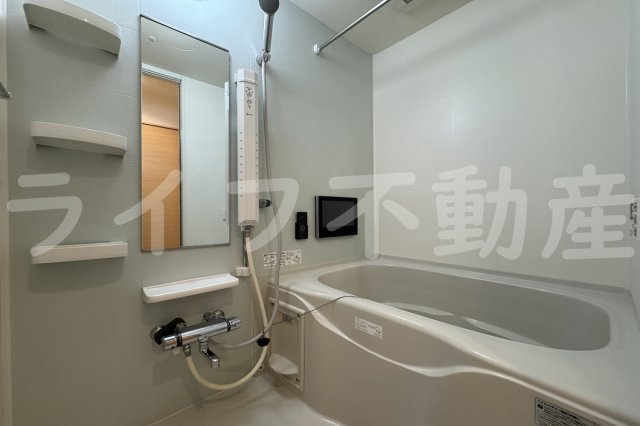 クリスタルガーデンリリーの浴室|お風呂です