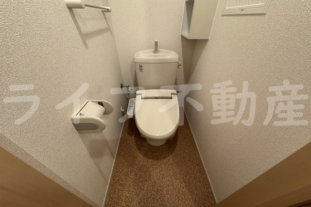 クリスタルガーデンリリーのトイレ|シンプルで使いやすいトイレです