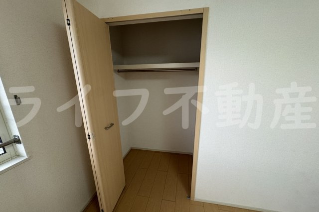 クリスタルガーデンリリーの収納|大きなスペースがあり、収納には困りません