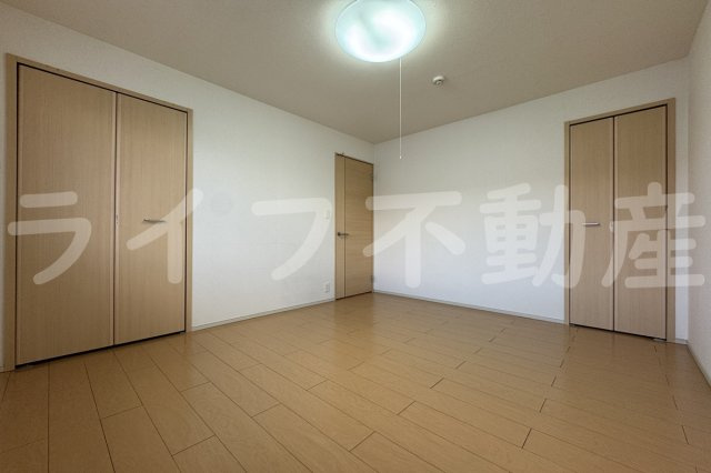 クリスタルガーデンリリーの居間・リビング|おしゃれなリビングです