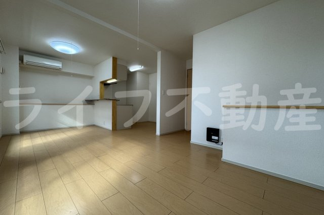 クリスタルガーデンリリーの内装|中はこのようになっています