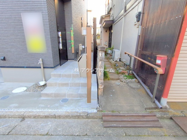 所沢市花園3丁目・全1棟　新築一戸建　～2LDK＋書斎～の玄関