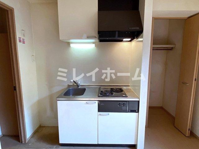 サンハウス中央のキッチン