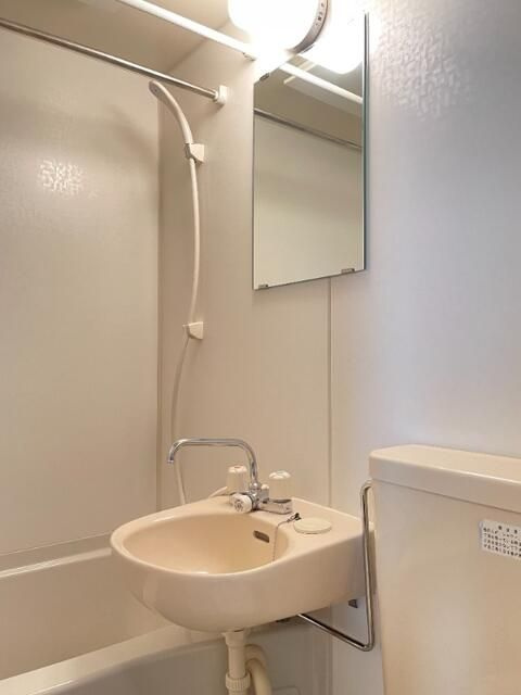 シャンティ北千住の洗面所