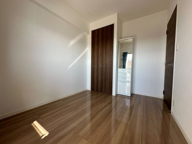 【洋室】 | THE　TOSU　TOWER　TWENTY