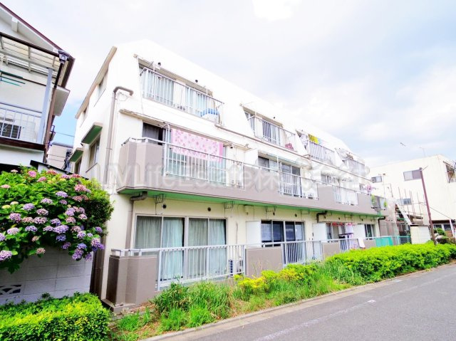 トーママンション