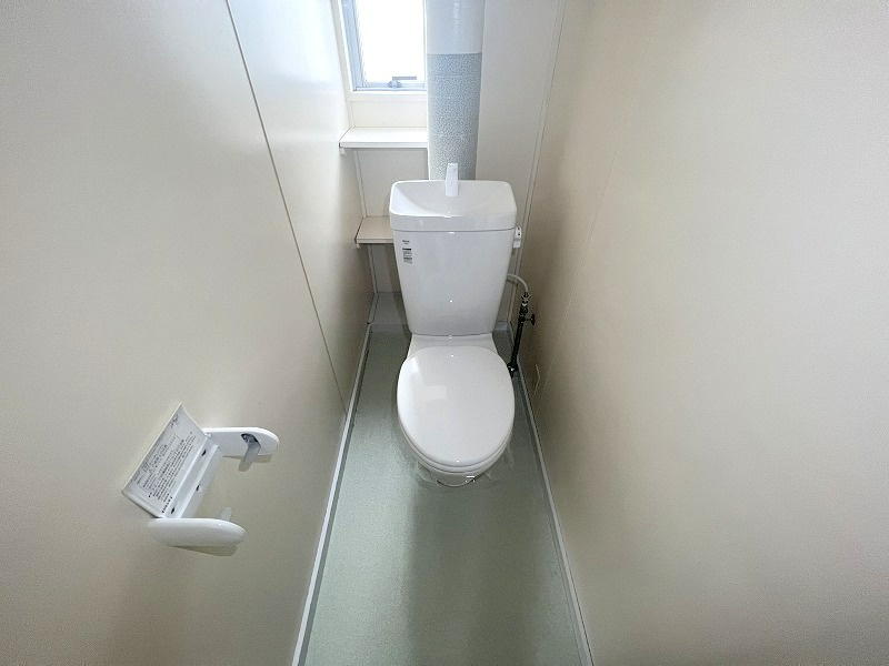 御所市大字多田の賃貸マンションのトイレ