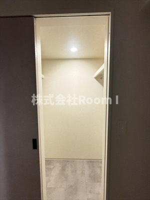 【収納】 | アーバネックス堺筋本町 | たっぷりとした収納スペースです