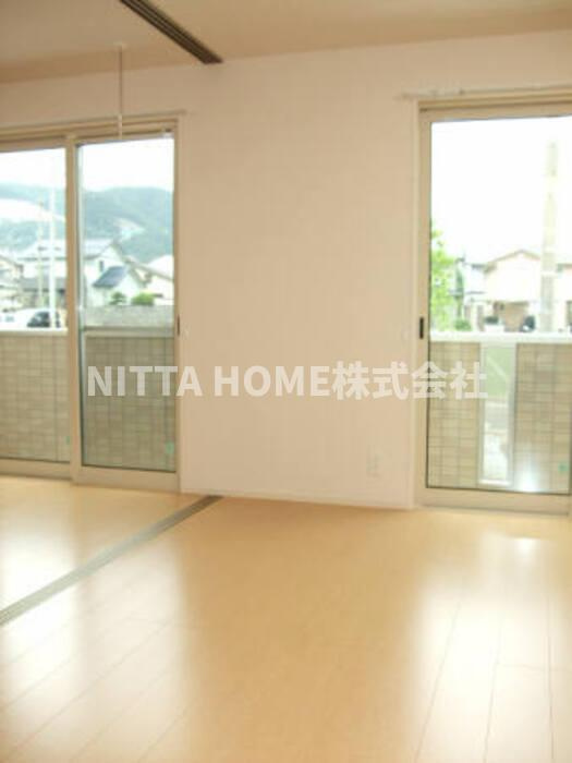 リヴィエールの居間・リビング|リビングルームは１１帖です◇