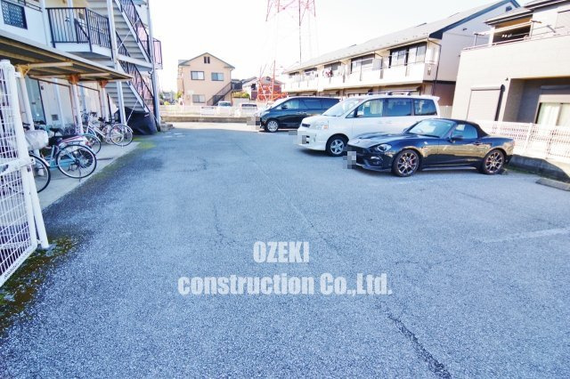 M.Sマンションの駐車場