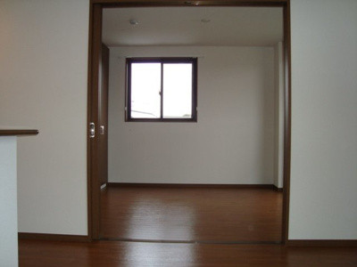 【洋室】 | ヒンメルブロー (ＨＩＭＭＥＬ ＢＬＡ) | 洋室