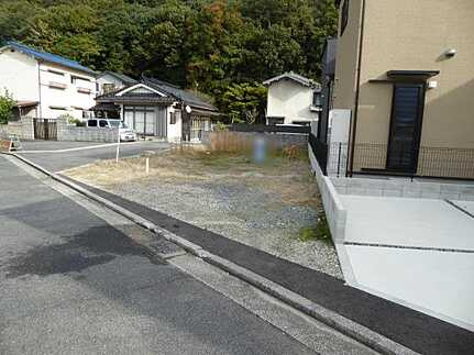 広島市安佐北区可部東５丁目　土地の前面道路含む現地写真