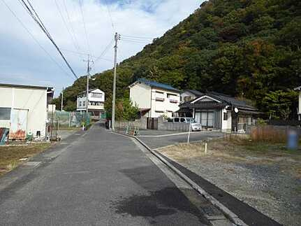 広島市安佐北区可部東５丁目　土地の前面道路含む現地写真