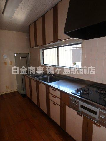 川越市川鶴中古戸建のキッチン