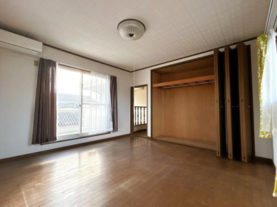 【洋室】 | 光市光井2丁目戸建 | 2階洋室8帖