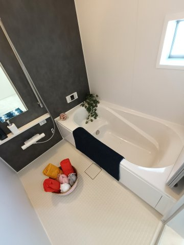 三郷市　戸ケ崎　新築戸建　全2棟の浴室|施工例です