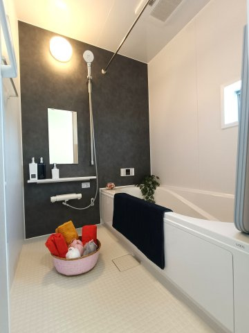 三郷市　戸ケ崎　新築戸建　全2棟の浴室|施工例です