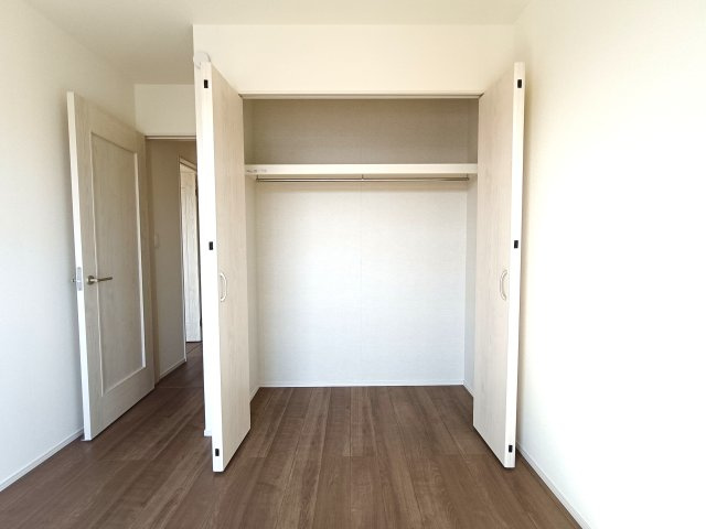 三郷市　戸ケ崎　新築戸建　全2棟の収納|施工例です