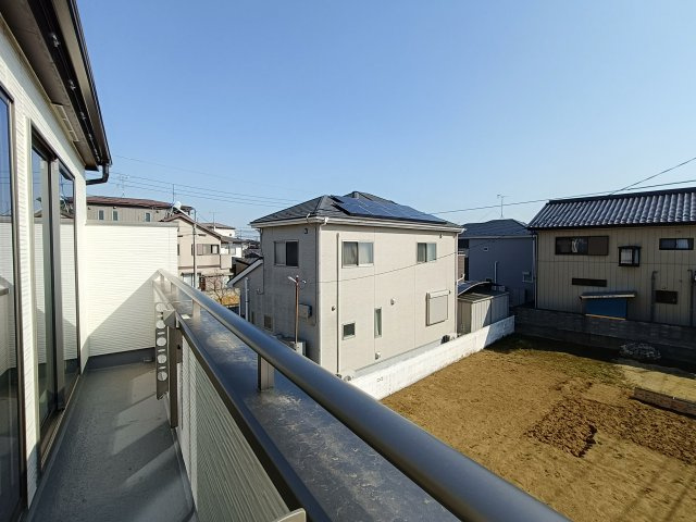 三郷市　戸ケ崎　新築戸建　全2棟のバルコニー|施工例です