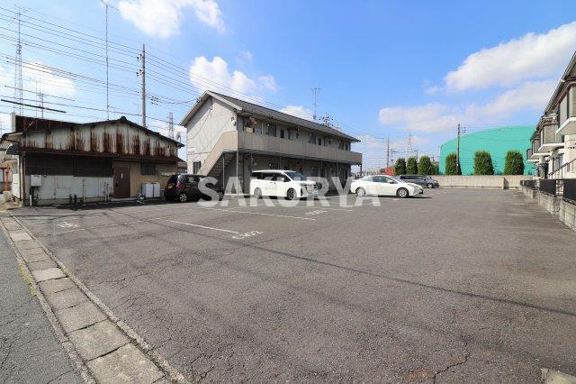 エルクレールの駐車場|現況と異なる場合がございます。