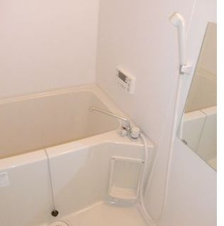 【浴室】 | レジデンス高久 | 日々の暮らしに欠かせないお風呂です