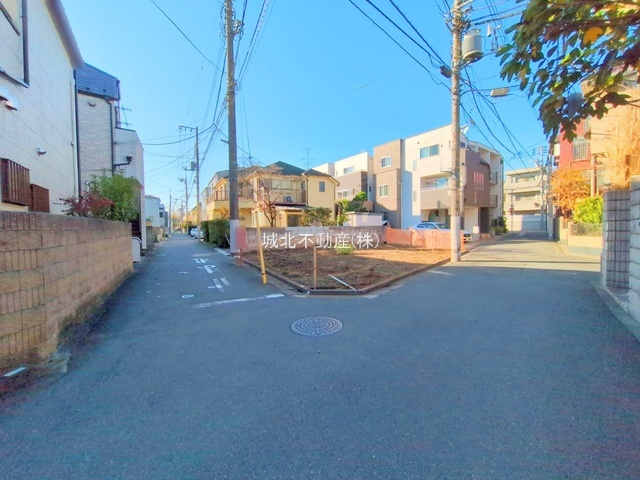 杉並区阿佐谷北3丁目 限定1区画の前面道路含む現地写真