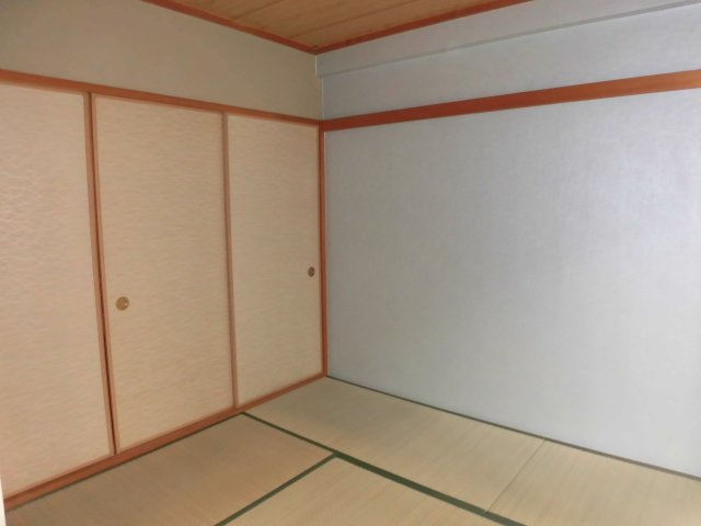 ＡＶＥＮＵＥやなぎはらの寝室|前回募集時の写真です。