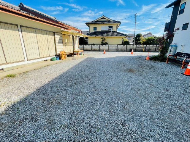 あきる野市山田　古家付売地の外観