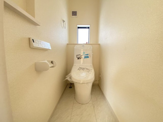 【トイレ】 | 沖縄市大里4期（全4棟）1・2・4号棟 | ※同仕様写真です