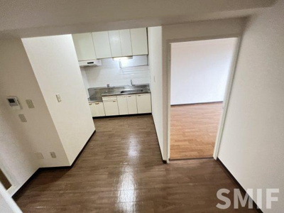 【洋室】 | サニープラザ