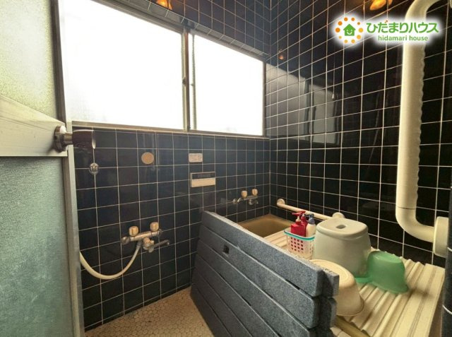 熊谷市久下　中古一戸建ての浴室