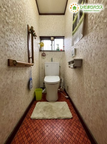 熊谷市久下　中古一戸建てのトイレ