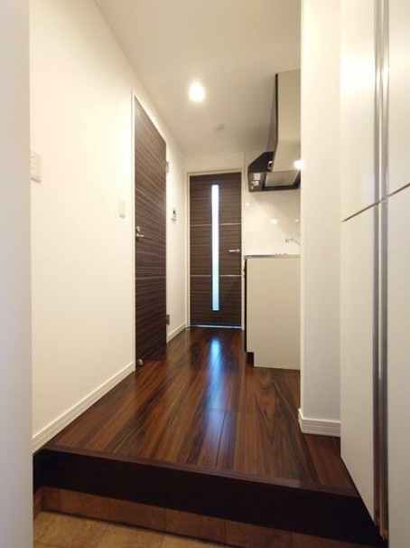 アメリカンリバティー東中野の玄関