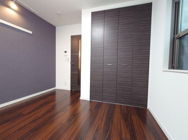 アメリカンリバティー東中野の居間・リビング