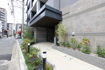 【エントランス】 | シーズンフラッツ渡辺通