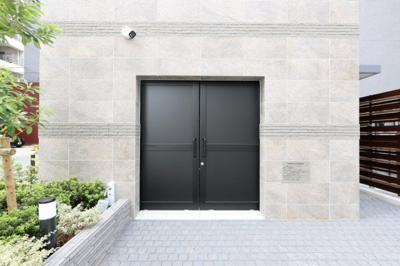 【エントランス】 | シーズンフラッツ渡辺通