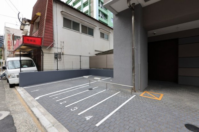 【駐車場】 | シーズンフラッツ渡辺通
