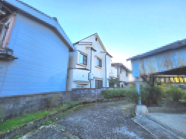 【価格改定】長岡京市奥海印寺火ノ尾の外観|居住中ですが、現地ご内覧も可能です。
お気軽にご相談ください！