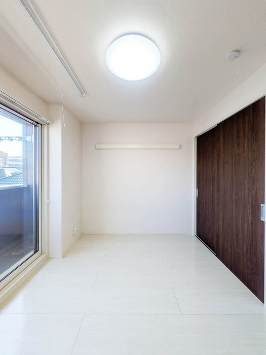 プリムヴェール弐十五番館の寝室