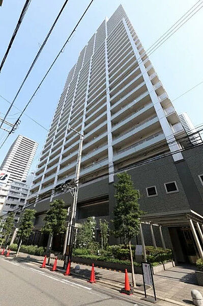 ライオンズマンション大阪スカイタワーの外観