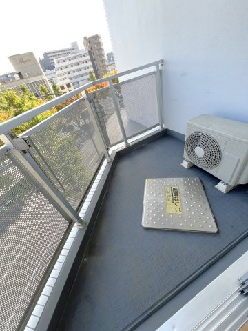 【バルコニー】