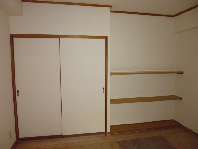 マンションアムールの収納|和室
