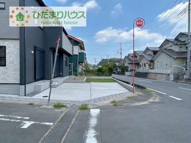 【周辺】 | 土浦市桜ケ丘町6期　新築戸建 | ご家族でお車に乗る方に！駐車場2台分あります！