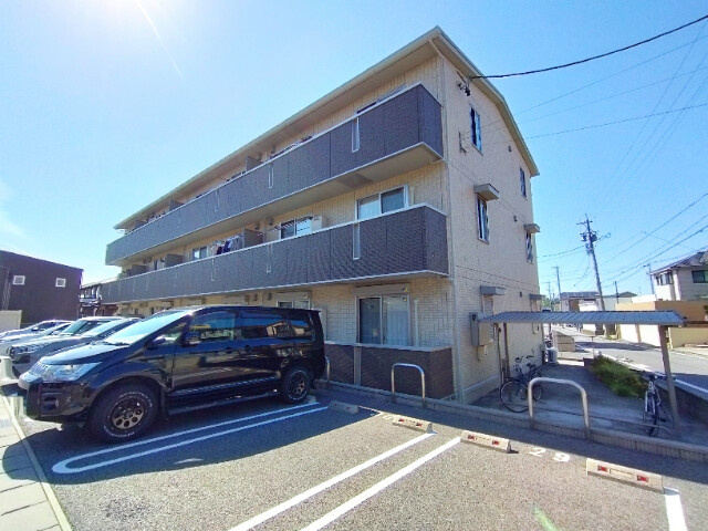 D-room上地　B棟の外観