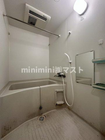 トモ南堀江の浴室