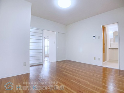 【居間・リビング】 | アーバンハイツ太田【名古屋市賃貸・駅近物件】