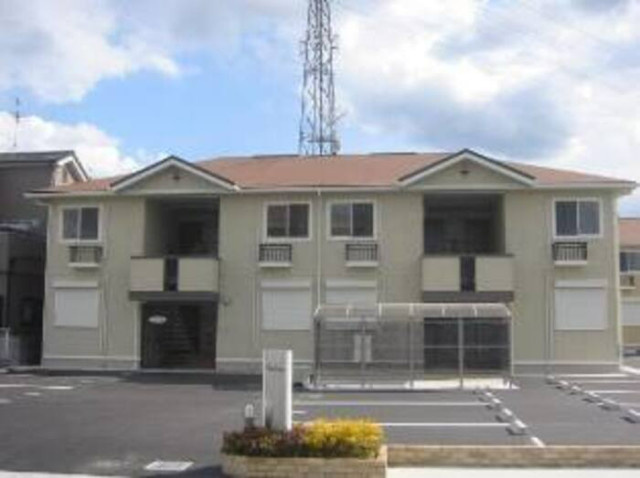 大和高田市日之出町のアパート