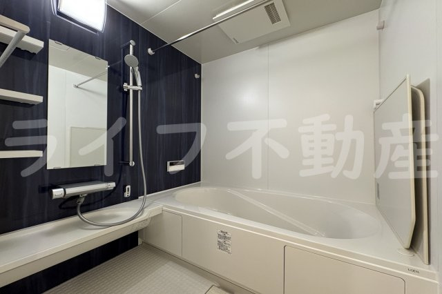 グレイスコートA棟の浴室|コンパクトで使いやすいお風呂です