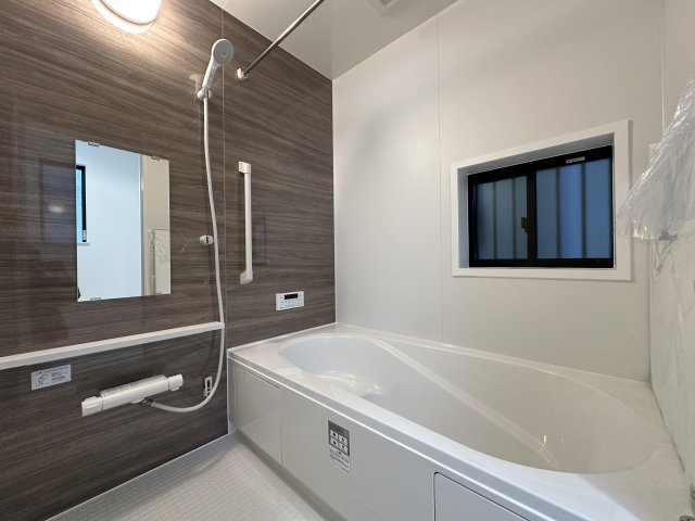 二見町西二見新築戸建B号棟の浴室