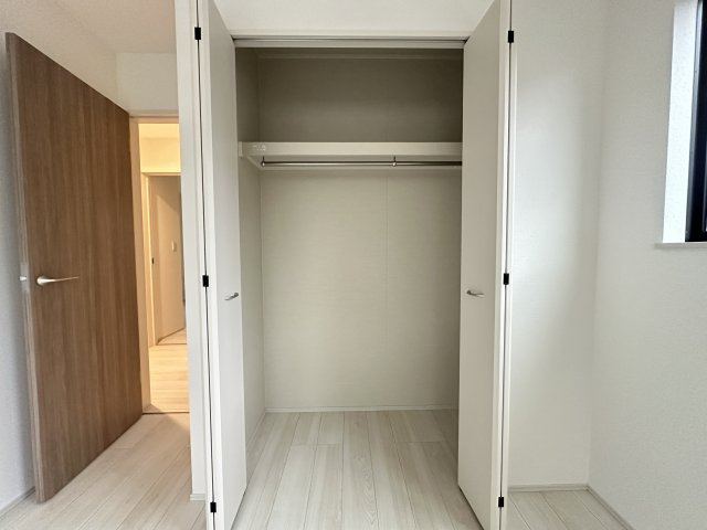 二見町西二見新築戸建B号棟の収納